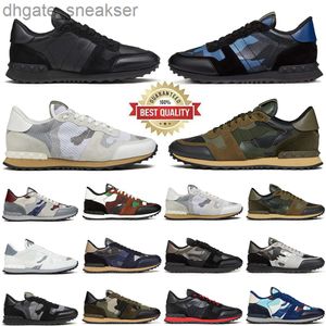 Scarpe San Valentino Rockrunner Cami Shoe Platform Sneakers Top in pelle in pelle mimetica in gomma in gomma green militare triplo nero grigio bianco da uomo allenatore da uomo Sport 2kwo