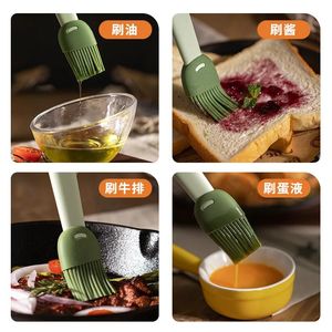 Kitchen Barbecue Tools Oil Brush High Temperature Baking Brush Edible Silicone Cooking Easy To Clean Portable BBQ Liquid Pastry1. Silicone Baking Brush for BBQ