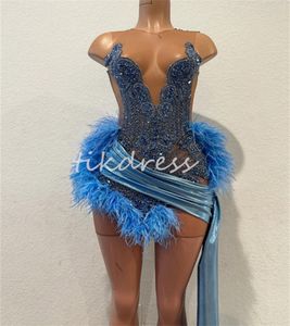 Custom Blue Baddies Prom Dresses With Feather Train Sexy Mini Short Evening Dress Beaded Crystal Cocktail Dress Black Women Formal Dinner Party Gowns Vestios Galas