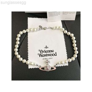 Designer Viviane Westwood Kaiser Witwe rosa Backfarbe Saturn Perlenkette Frau Nana Die gleiche Perlen Halskette High Version 1-1