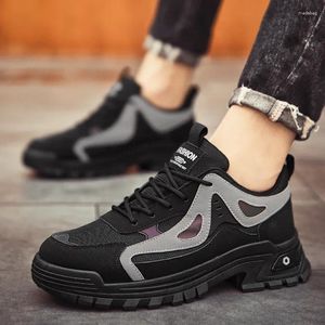 Casual skor Autumn Men's Sneakers 2024 Low-Top Lace-Up Fashionable Work Non-Slip and Wear Resistent Outdoor Men Handing Shoe