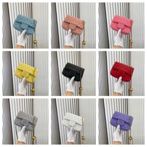 Kadınlar Rhinestone Altın Küre Klasik Flep Omuz Çantası Moda Deri Deri Deri Kapiteli Ayarlanabilir Zincir Mini Lüks Tasarımcı Crossbody Çantalar Debriyaj Cüzdanı