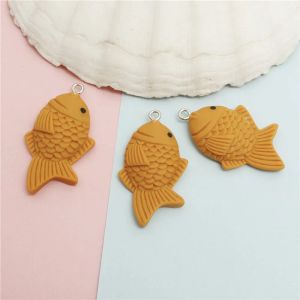 20pcs karikatür 3d sevimli balık kek reçine düz back cazibe el yapımı hayvan küpe kolyeler takı süslemesi