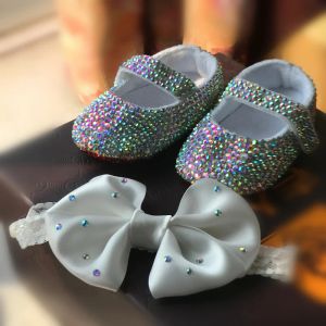 Sneakers Dollbling Personlig AB Crystal Rhinestone Festlig Baby Girl Bling Red Bottom Baby Hook and Loop Shoes med matchande pannband