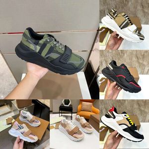 Top BB Shoes Designer Bayberry Shoe Vintage Sneaker randiga män Kvinnor Kontrollerade sneakers Platform Lattice Casual Shoes Shades Flatser Sko Klassisk utomhussko 720 720