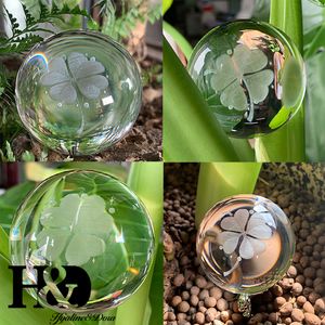 HD 6cm 3D Ball a laser gravado Four Folhas Crexo de Cristal Ball Glass Miniaturas Sphere Decoração de casa Acessórios de ornamento