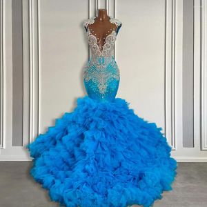 Party Dresses Luxury Ruffle Blue Prom For Black Girl Sparkly Pärlade kristalllånga klänningar 2024 PESKIN FERMAID Birthday