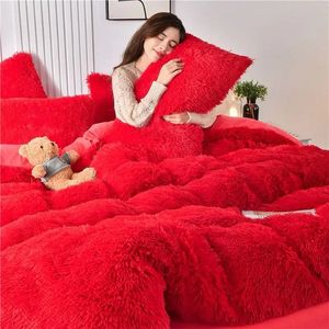 Verdickte Nerz -Samtbett Vier -Stück -Set Kristall Samt Bettlaken Winter Warmplüschquilt Abdeckung Korallen Flanell Bettwäsche Set Luxus 240329