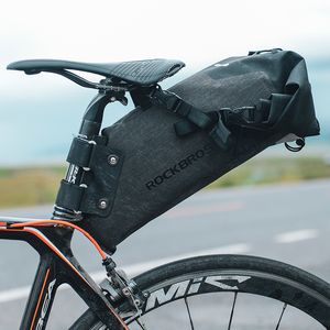 Saco de bicicleta rockbros refletivo à prova d'água 10L de grande capacidade de sela para ciclismo Bolsa traseira de cauda dobrável mtb road troncy bicycle bolsa