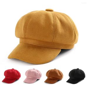 Berets swobodne kobiety zamszowe tkaninowe ciężarówka hat regulowana beret sboy piekarnia czapka