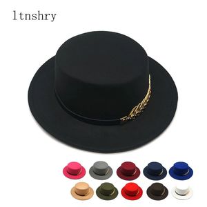 Осенние зимние женщины Мужчины шерсть винтаж Trilby Weeld Fedora Hat лента с широким джентльменом Elegant для Lady Flat Top Jazz Caps 240322