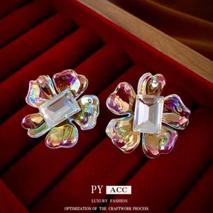Sier Needle Acrylic Studded Flower with Fresh and Sweet Temperament. Korean Version of Instagram Style High-end Earrings for Women