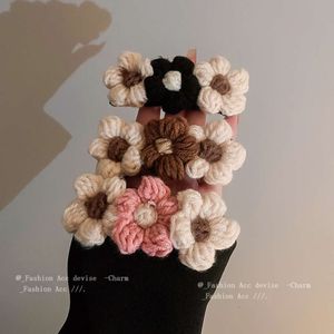 Korean Instagram Knitted Flower BB Sweet and Fashionable Style Fragmented with Bang Side Clip Mesh Red Card Hair Accessories for Women