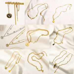 Heart Diamond Pendant Necklace Designer Kvinnor Choker Födelsedagspresent Brand Pearl Necklace 18K Gold Plated Premium smycken Partihandel