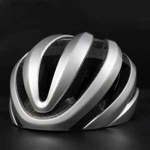 Cykelhjälmar Ultralight Cycling Helmet For Men Light MTB Bike Safety Hjälm Integreringsmatch Safe Cap Riding Hat Women Bicyc Hjälm L48