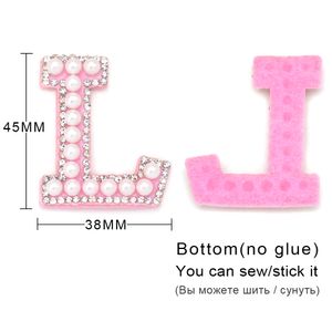 1Pcs English Letter Pearl Patches Pink Bottom Non-woven A-Z Alphabet Rhinestone Appliques Sew On Patches For Clothes/Hats/Bags