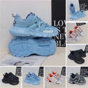 Triple S Casual Shoes Mens Womens Plate-forme Oversized Athletic Shoe Luxury Trainers Fashion Sneakers Outdoor