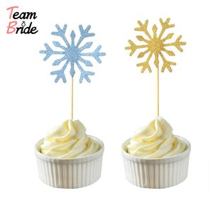 Takım Gelin 10 PC/Lot Altın Glitter Snoweflake Cupcake Toppers Düğün Pastası Topper Dekor Düğün Töreni Doğum Günü Partisi Malzemeleri