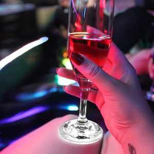 Led Light Sticker 4 Lights Colorful LED Coasters Glow In The Dark Flashing Wine Bottle Sticker Bar Party Luminous Coaster Toys