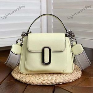 Snygg axelväska Designer Clamshell Crossbody Bag Women's Casual Handbag Högkvalitativ läder Köpare allt pendlare Telefonpåse