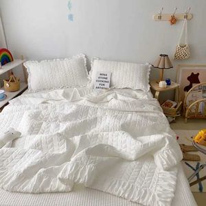 毛布韓国スタイルの夏の夏のベッド洗浄されたソリッドカラーキルトエアコンレースブランケットホームテキスタイル150x200/200x230cm