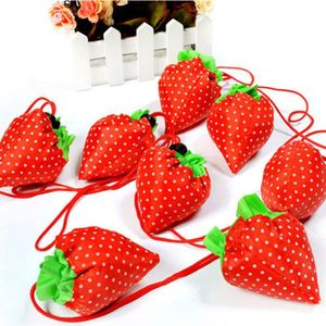 Förvaringspåsar Eco Storage Handväska Strawberry fällbar shopping på återanvändbar slumpmässig färg245R