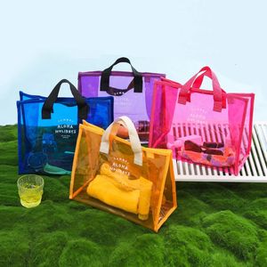 Modaya uygun yaz büyük jöle çanta kadınlar pembe şeffaf vinil plaj tote alışveriş çantası bayanlar su geçirmez açık pvc tote çanta 240409