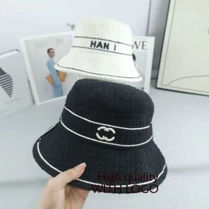 Fashion Bucket Hat Cap for Women Men Baseball Caps 3 Black White Fisherman Badania Patchwork Wysokiej jakości jesienna zima szerokie czapki 24 -styl