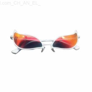 Designer Women Omplani da sole di alta qualità Donquixote Doflamingo Glasshi di cosplay Anime Halloween PVC Occhiali da sole Pvc Men Omplasi da sole 720