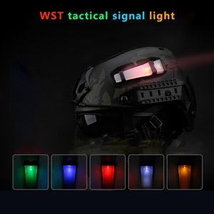 Helmet Strobo Segnale Luce impermeabile LAMPAGGIO IN MACCHIA TATTICALE SICUREZZA DI SICUREZZA LUCE LUCE DI SPEGNA DI SPEGNAZIONE PER SCOLLA