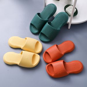 Homes Summer Slippers de Casa Indoor Slípira Slide Slide Anti deslize Flides de espuma Bathroom Women Women Mens Cool Sliders Shoes Sapatos Tamanho 35-45