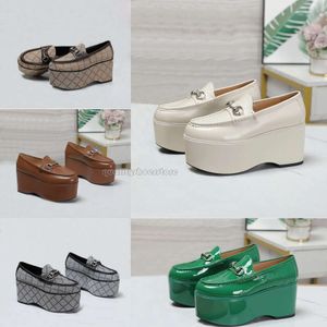 Woman G Shoes Platform Loafers läder Kvinnor Small Leather Shoes Casual Triangle Logo Woman Shoes Lady Luxury Single Designer Shoe Designer Sandaler tofflor