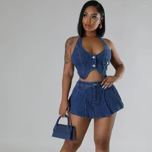 Traccettaci da donna Outfit del festival di denim geometrico Donne Due pezzi Set Club Halter Tallo a V-Neck Button ASYMMETRC Crop Top and Shorts