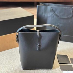 Bucket designer bags crossbody bag Shiny Leather the tote mini Purse Shoulder handbags Women bags high quality Luxurys handbag shoulder