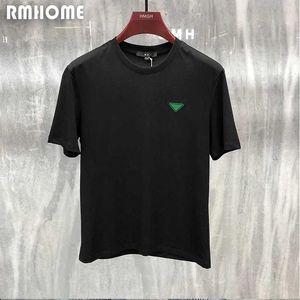 Magliette maschile magliette da uomo lettera di stampa di personalità marca marca di bit di cotone mercerizzato a maniche corte a maniche corta Triangolo semplici top maschili 7xl J240409