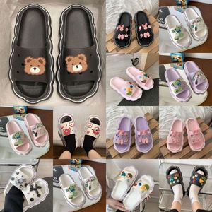 designer slippers Classic Flat flip flops Bath beach Second Uncle sandals slides sand shoes woman slipper Summer