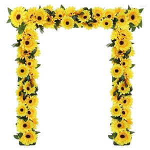 Dekorativa blommor 2st Sunflower Garland Artificial Vine Fake Silk Sun Hanging Vines For Balcony Garden Wedding Decoration