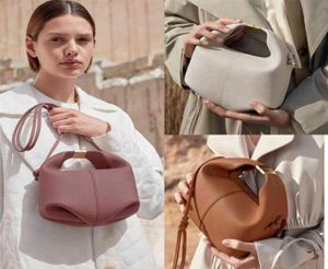 Bento Bag French Light Luxury Niche Design One Shoulder Messenger Cowhide Dumpling Leather Women039s Exquisite97748482351394