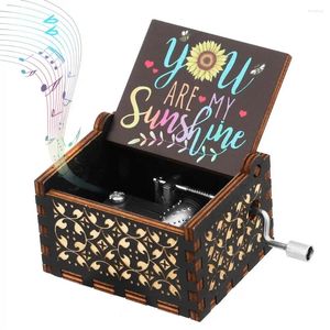 Figurine decorative tu sei il mio sole Sunshine Wood Music Box antico incisione piccole scatole a mano per il compleanno del giorno dell'anniversario di Natale