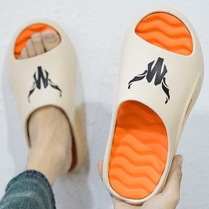 Summer Men Slippers EVA Platform Outdoor Thick Bottom Sandals Clogs Garden Slippers Flip Flops Mixed Color Casual Shoe Couple