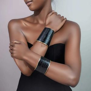 Bangle African Punk Leather Cuff Armband Bangles For Women Statement öppnade Alloy Long Big Bangle Set Fashion Jewelry Gold Color 24411