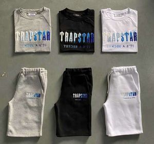 MENS TRAPSTAR T -shirt Set Letter broderad spårdräkt Kort ärm Plush Shortsmotion Current Meiclothes 1199ESS