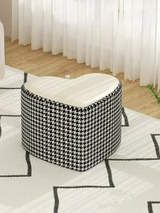 Modern Home Stools: Heart-Shaped Solid Wood Shoe Stool Living Room Tea Table Sofa Stool Stylish Thousand Bird Grid Bench