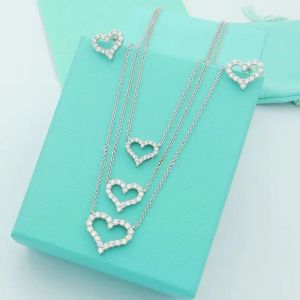 2024 home jewelry designer Lady Titanium steel cutout full diamond heart pendant necklace earrings Holiday souvenir gift box