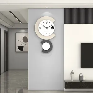 Relógios de parede Minimalista Relógio Decoração da sala de estar pendurada Creative Pointer Kitchen RECOJE DE DECORAÇÃO DE CASA DA HOME