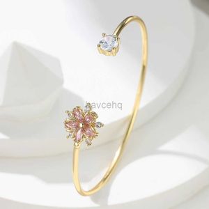 Bangle Cute Plant Pink Cherry Flower Armband Gold Color Liten Zircon Stone Charm Open Justerbara armband för kvinnor Bröllopsmycken 240411