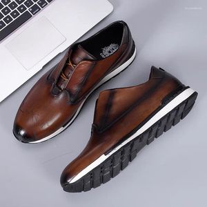 Casual Shoes Senior Leather Men's Round Head Tide Fashion Layer Cowhide Sports Men A21