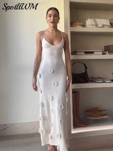 Urban Seksowne sukienki Białe 3D kwiatowe w kształcie nutka bez ramiączek Suzyka długa sukienka do damskiej sukienki bez ramiączek 2024 Elegancka damska sukienka wakacyjna C240411