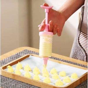 Confectionery Cookie Cream Nozzles Making Pastry Cake Decorating Gun Baking Tool Syringe Extruder Kitchen Gadget DIY Accessories