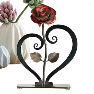 Dekorativa blommor Hjärtformad stativ Hand Forged Iron Rose med konstgjord årsdag gåva till fru Girl Girlfriend Living Room